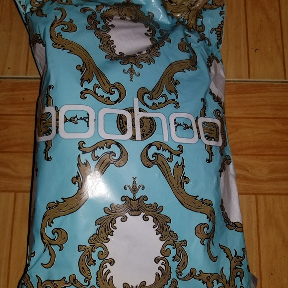 Dress - Picture 2 of 2